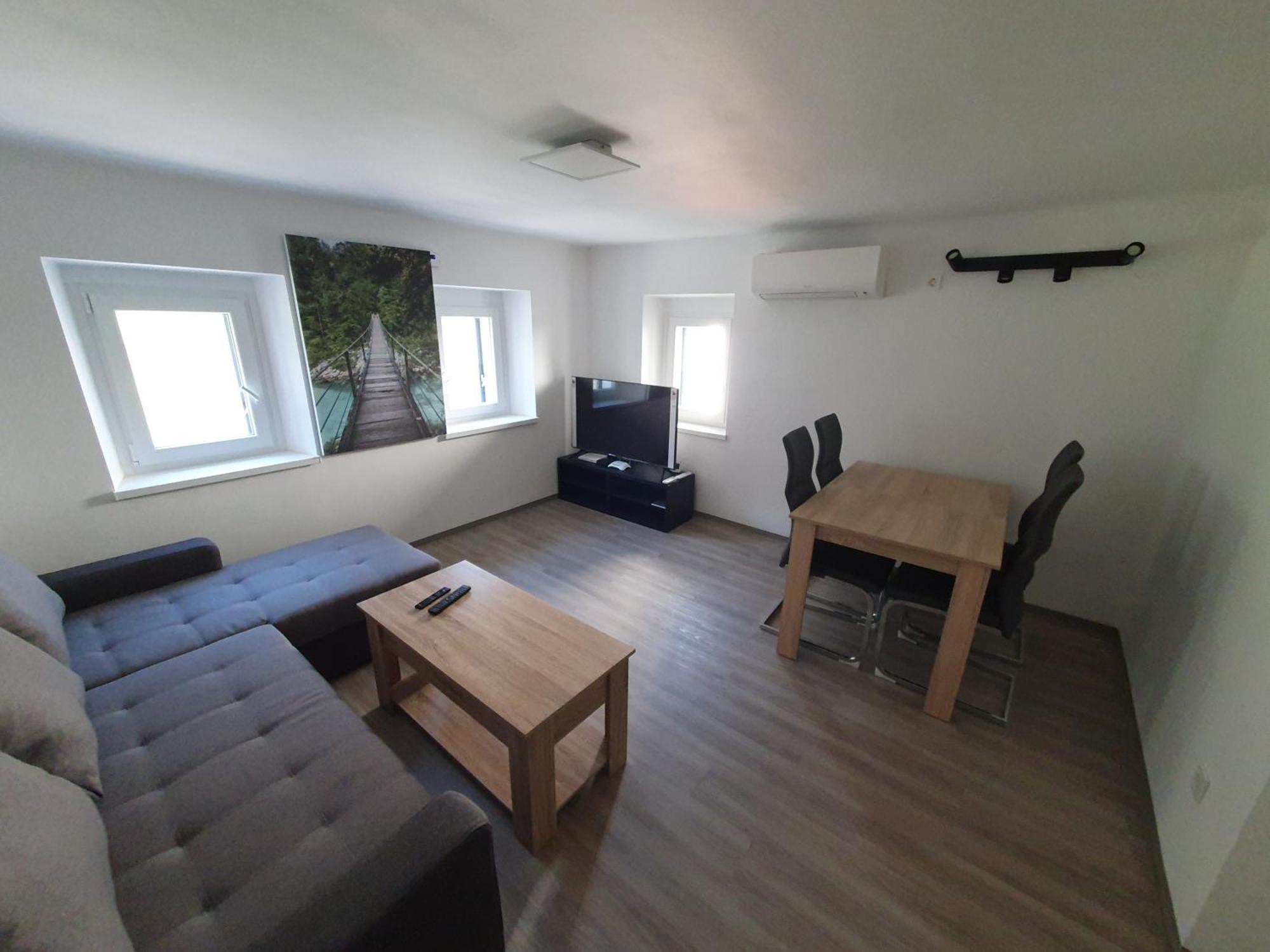 Apartment Ledince Most Na Soci Exterior photo